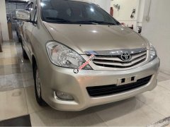 Cần bán Toyota Innova 2.0G năm sản xuất 2009, 245tr