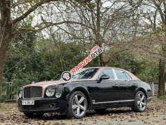 Cần bán xe Bentley Mulsanne sản xuất 2015, hai màu, nhập khẩu nguyên chiếc như mới