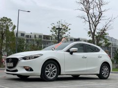 Bán ô tô Mazda 3 sản xuất 2018, màu trắng, 579 triệu