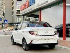 Hyundai 2021