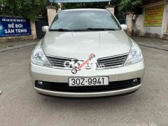Bán xe nissan TTida nhập khẩu số tự động