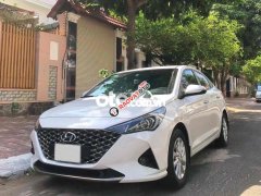 Do nhu cầu cần lên đời xe cao cấp nên em muốn pass