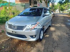 Em bán Toyota Innova xe gia đình không dịch vụ