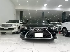 Bán Lexus ES 250 sản xuất 2020, xe chạy ít siêu đẹp,lịch sử full hãng