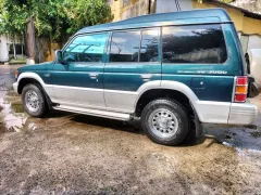   Xe pajero V33 sản xuất 2004 việt nam.