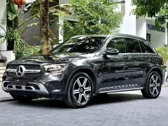 Bán Mercedes GLC200 4Matic 2021, màu xám/kem odo : 2,6 vạn km 