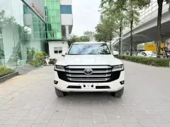 Bán Toyota Land Cruiser LC300, model 2022, tên công ty, biển Hà Nội.