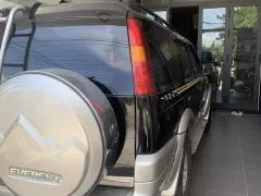 BÁN XE  FORD EVEREST SẢN XUẤT NĂM 2005 