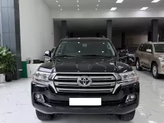 Bán Toyota Land Cruiser 4.6 V8, Model 2016.