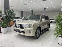 Lexus LX570 bản Xuất Mỹ sản xuất năm 2014 đẹp xuất sắc hàng hiếm gặp.