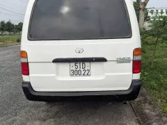 Toyota Hiace 2004 - 124000 km- 90 triệu