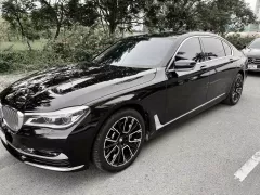 BMW 730Li chính chủ cần bán.