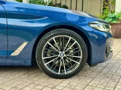 Chính chủ bán xe BMW 520i LCI  LUXURY LINE sx năm 2022 