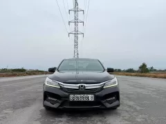 Bán Honda Accord 2.4 Nhập Thái Lan, sản xuất 2018.