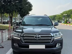 Bán Toyota Land Cruiser 4.6 V8 sản xuất 2020, lăn bánh hơn4 vạn km. Bán Toyota Land Cruiser 4.6 V8 sản xuất 2020, lăn bánh hơn4 vạn km.