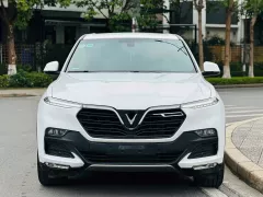 Vinfast Lux SA Premium 2022 Trắng