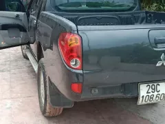Mitsubishi Triton 2011 GLX 4x2 MT - 180000 km