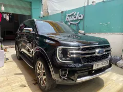Ford Everest 2024 Titanium 2.0 AT 4x2 - 8267 km- 1 tỷ 220 triệu Ford Everest 2024 Titanium 2.0 AT 4x2 - 8267 km- 1 tỷ 220 triệu