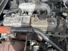 Cần bán isuzu 91ps đời 2011 tải 1tấn200 thùng kín sàn đẹp dài 3m1 