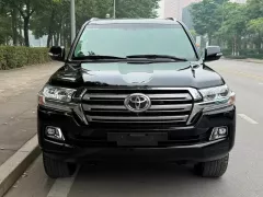 Bán Toyota Land Cruiser 4.6 V8 sản xuất 2020, lên 4 ghế MBS siêu VIP.