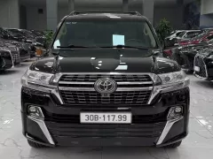 Toyota Land Cruiser 5.7 nhập Mỹ SX 2013 lên fom 2021 có hoán cải.