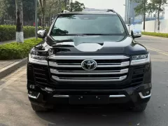 Bán Land Cruiser LC300 sản xuất 2025 siêu lướt, mới 99,99%.