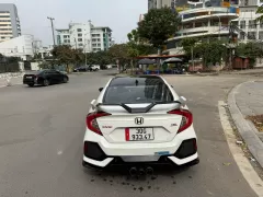 Mình cần bán xe civic Bản 1.5 tubor sx 2017 Chạy 11 vạn full lịch sử hãng.