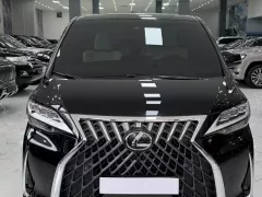 Bán Lexus LM350 sản xuất 2021. Xe cực đẹp.