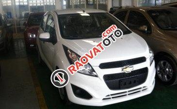 Chevrolet Spark đời 2017, màu trắng, liên hệ mua xe: 0933 415 481