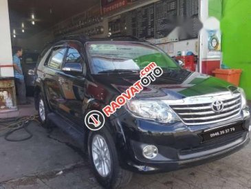 Bán xe Toyota Fortuner V đời 2013 số tự động, 730tr