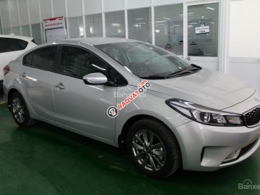 Kia Cerato hỗ trợ vay trả góp 90% giá trị xe, thủ tục nhanh gọn, cam kết giao xe ngay - LH: 0938809283