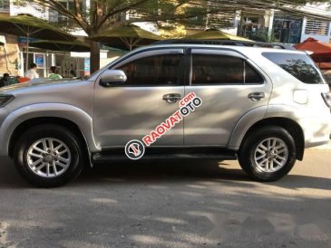 Bán xe Toyota Fortuner G đời 2015, màu bạc