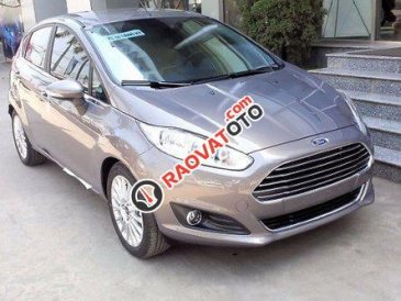 Bán Ford Fiesta 1.0 Ecoboost đời 2017, màu xám, giá 570tr