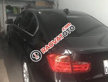 Cần bán lại xe BMW 3 Series AT đời 2015