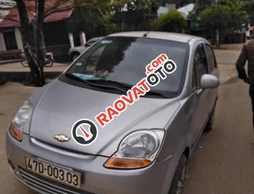 Bán ô tô Chevrolet Spark đời 2012, màu bạc