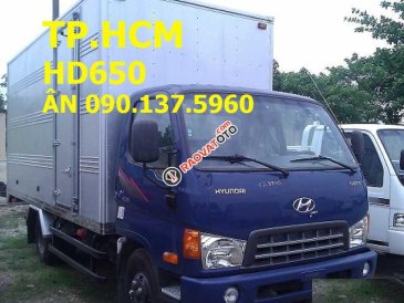 TP. HCM Hyundai HD500, màu xanh lam thùng kín nhôm