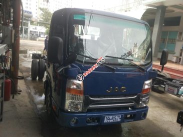 Bán xe tải Jac 2T4 HFC 1030K4, hỗ trợ trả góp 95% không cần chứng minh thu nhập