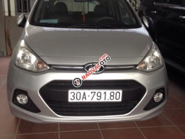 Bán Hyundai Grand i10 1.2 đời 2015, màu bạc, nhập khẩu nguyên chiếc