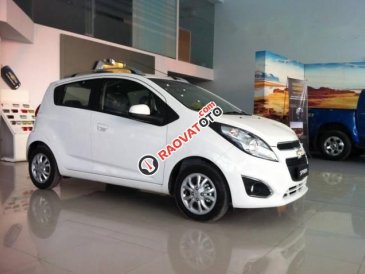 Bán lại xe Chevrolet Spark đời 2011, màu trắng, 180 triệu