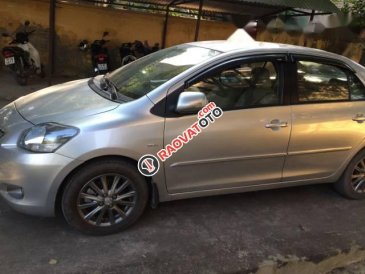 Bán Toyota Vios đời 2013, màu bạc, 390tr