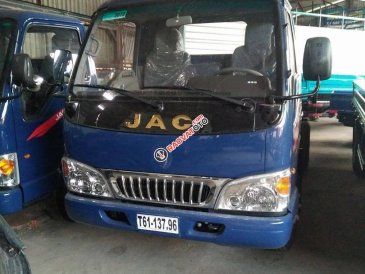 Bán xe tải Jac 2T4, trả trước 0%, có xe ngay