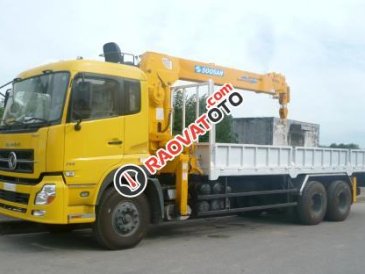 Xe tải cẩu Dongfeng L315 4 chân (giò) gắn cẩu Soosan 7 tấn/7T