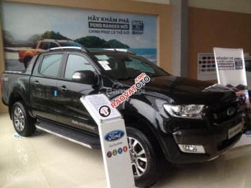 Cần bán Ford Ranger Wildtrak 2.2L AT đời 2017, màu đen, nhập khẩu