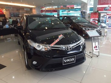 Bán Toyota Vios, tặng tiền mặt, tặng phụ kiện, hỗ trợ mua xe trả góp, hotline 0987404316