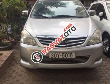 Bán Toyota Innova đời 2010, màu bạc, 440tr