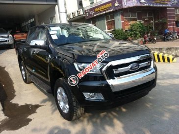 Bán Ford Ranger 2.2L XL MT 4x4 năm 2017, màu đen, xe nhập