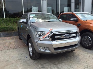 Bán ô tô Ford Ranger 2.2L XLS AT 4x2 đời 2017, màu bạc, nhập khẩu nguyên chiếc, 670 triệu