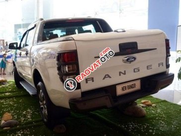 Bán Ford Ranger 2.2L XL MT 4x4 đời 2017, màu trắng, nhập khẩu nguyên chiếc, giá chỉ 590 triệu