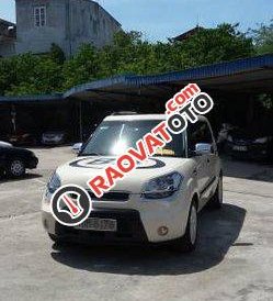 Bán Kia Soul AT đời 2010, màu trắng chính chủ, 450 triệu