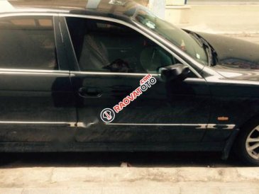 Bán BMW 5 Series 528i đời 2000, màu đen, xe nhập 